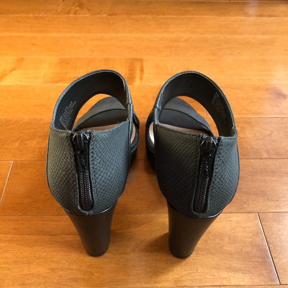 Nine West heels - Picture 5 of 8